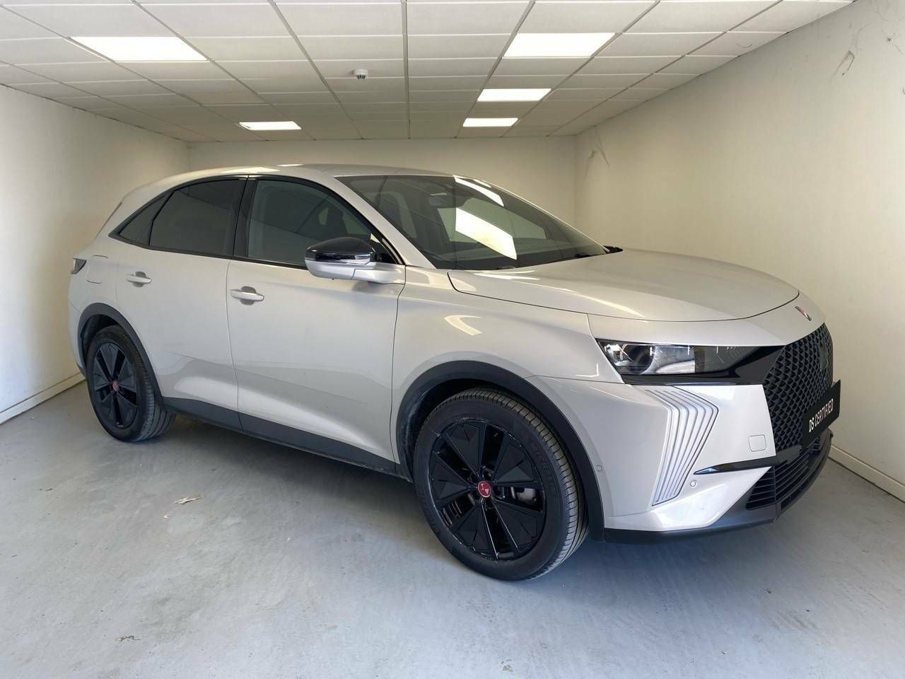 ds automobiles ds 7 2024 / foto grande (3)