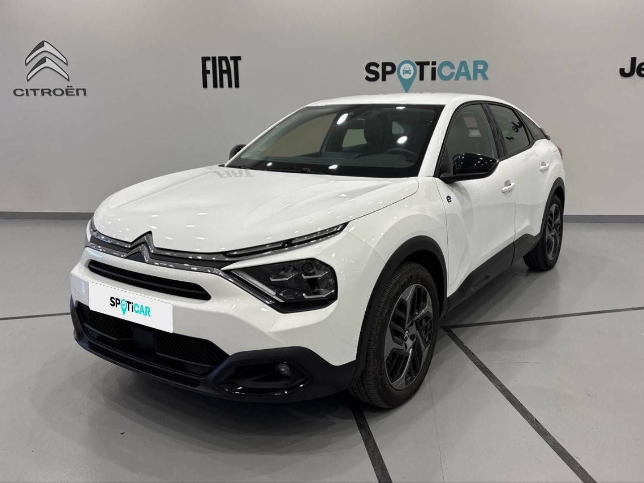 Foto citroën c4 2024 /