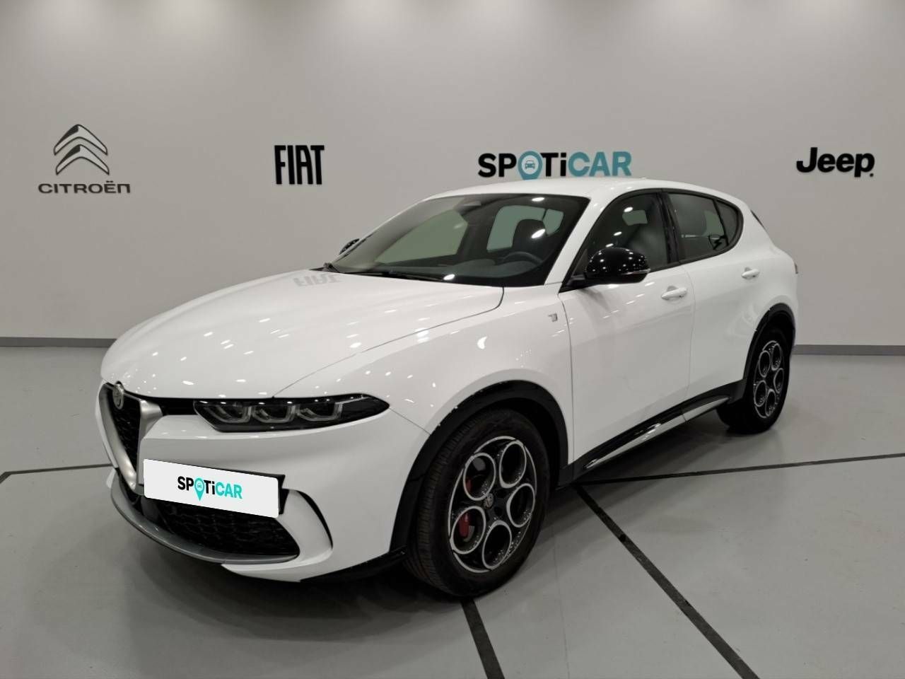 Foto alfa romeo tonale 2023 /
