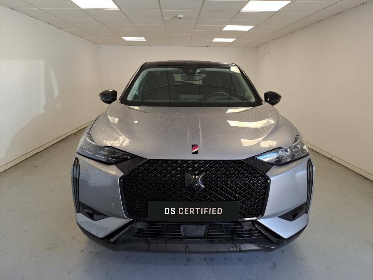 ds automobiles ds 3 2024 / foto grande (2)