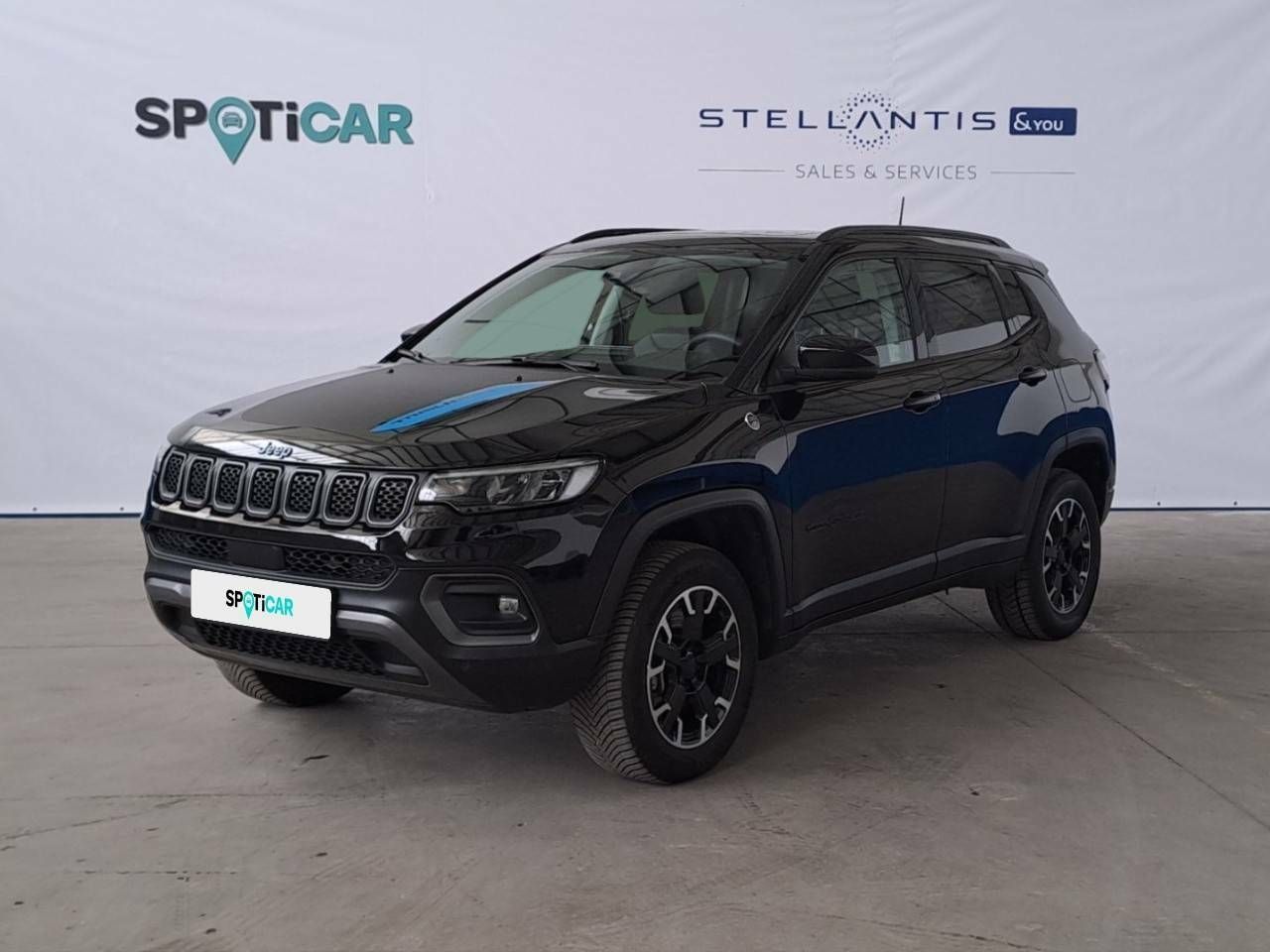Kit anti pinchazos  de segunda mano - jeep compass 2023 /