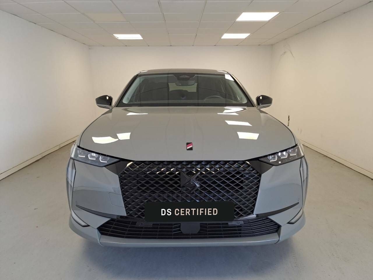 ds automobiles ds 4 2024 / foto grande (2)