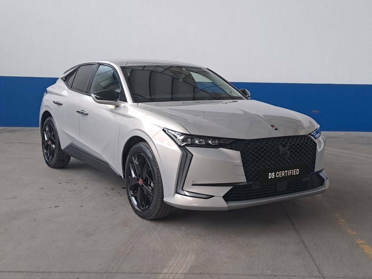 ds automobiles ds 4 2024 / foto grande (3)