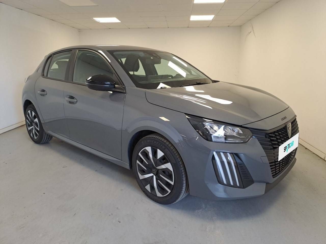 peugeot 208 2024 / foto grande (3)