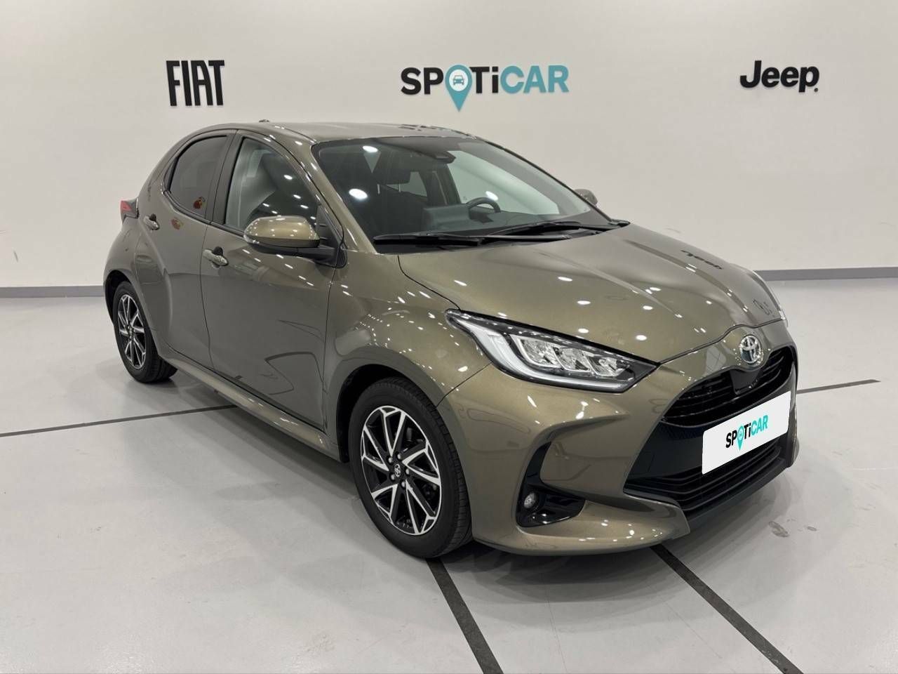 toyota yaris 2021 / foto grande (3)