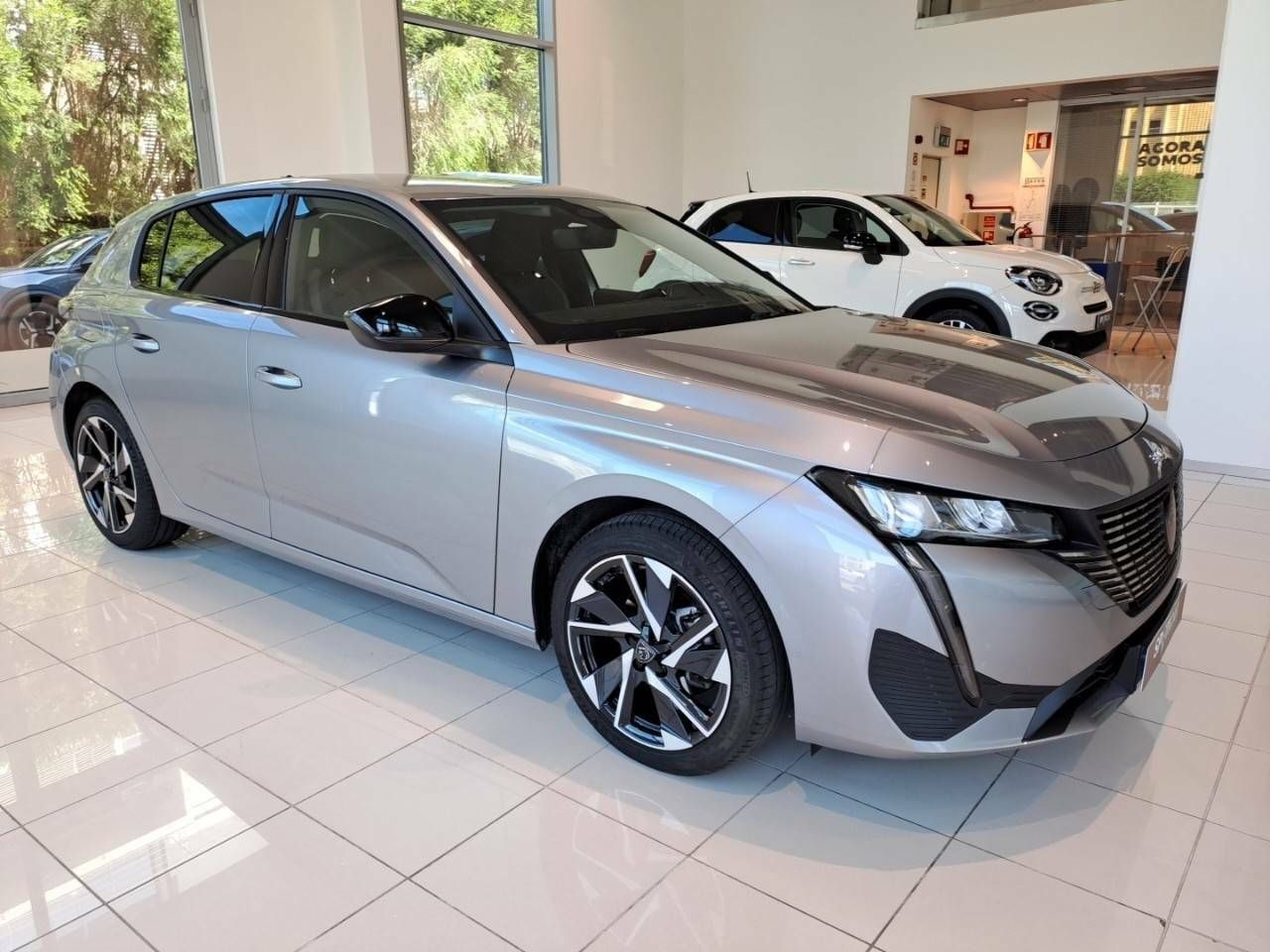 peugeot 308 2024 / foto grande (3)
