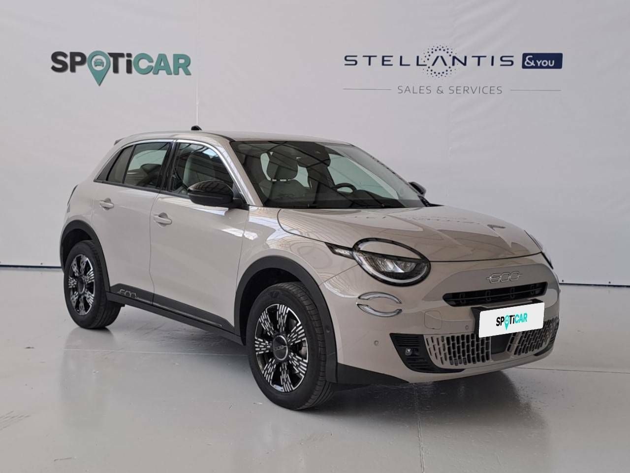 fiat 600 2024 / foto grande (3)