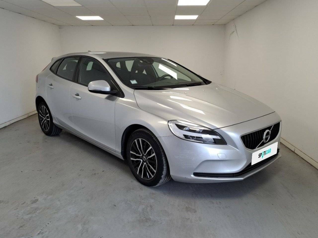 volvo v40 2019 / foto grande (3)