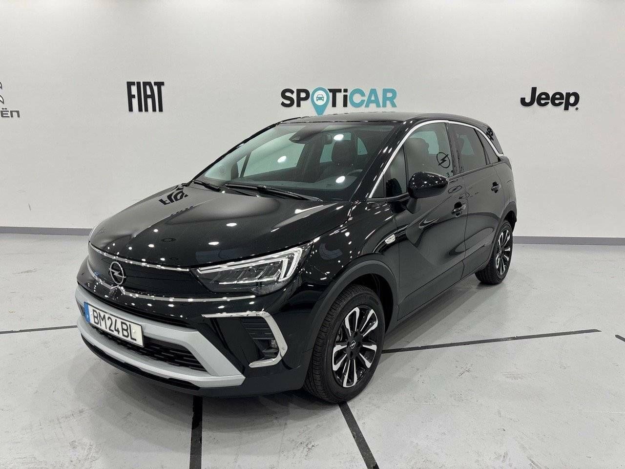 opel crossland 2024 /