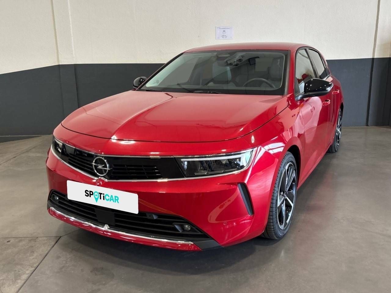 opel astra 2022 /