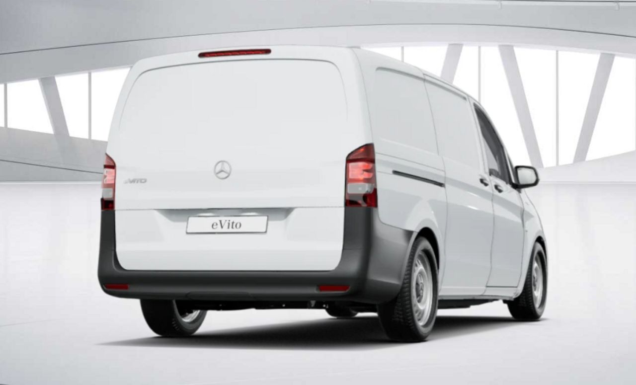 mercedes-vito-evito-112-furgon-larga-imagen-3