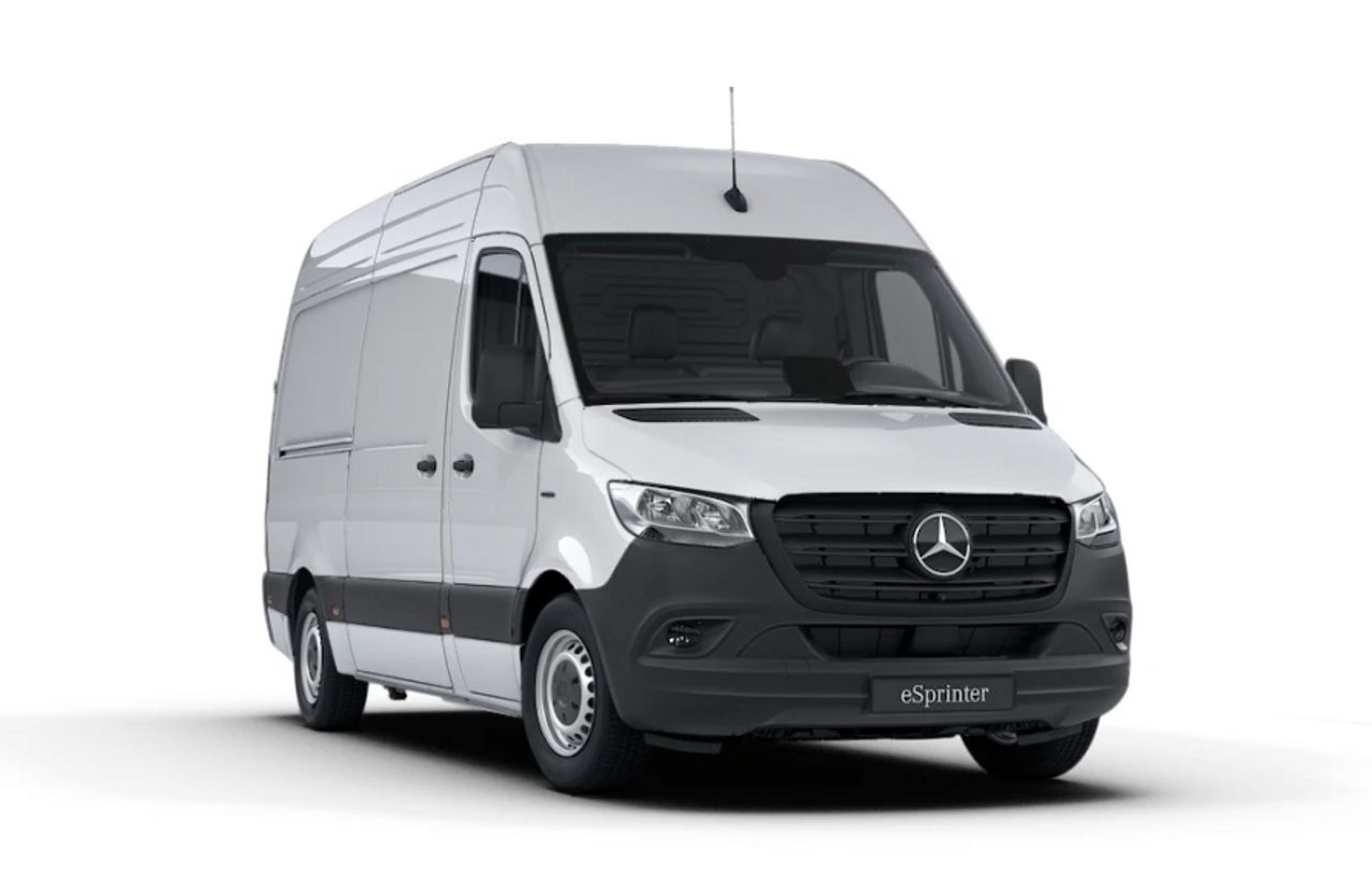 mercedes-sprinter-nuevo-esprinter-320-furgon-pro-medio-imagen-0