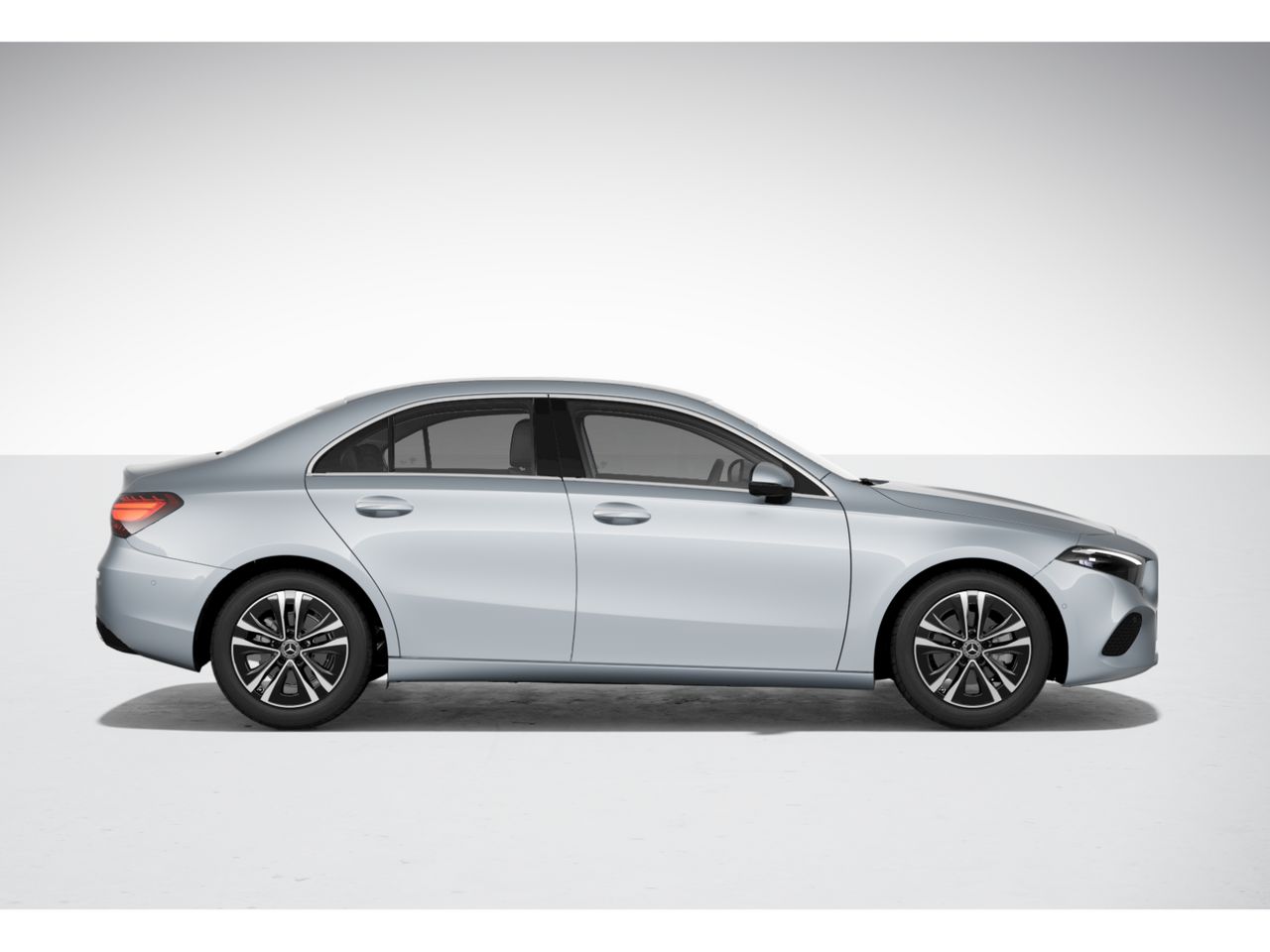 mercedes clase a 2025 / foto grande (2)