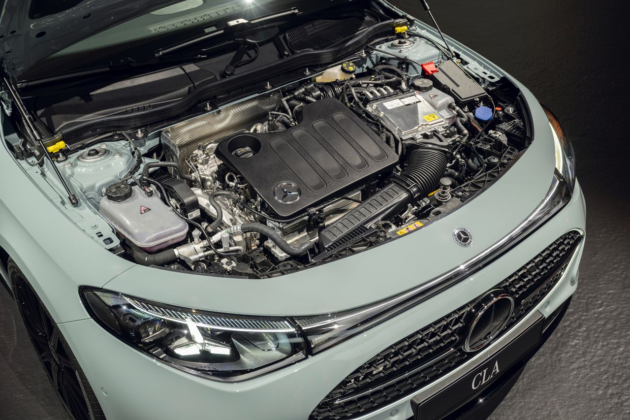 mercedes-cla-250+-con-tecnologia-eq-imagen-17
