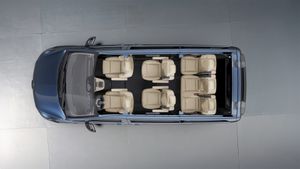 mercedes-eqv-300-largo-imagen-4