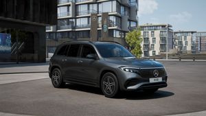 mercedes-eqb-eqb-250+-imagen-1