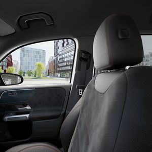 mercedes-eqb-eqb-250+-imagen-17