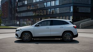 mercedes-eqa-eqa-250+-imagen-9