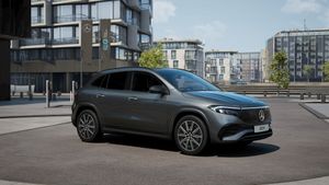mercedes-eqa-eqa-250+-imagen-2