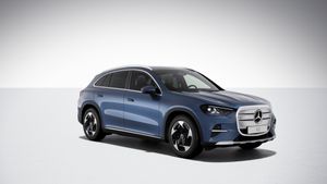 mercedes-glc-glc-400-4matic-con-tecnologia-eq-imagen-1