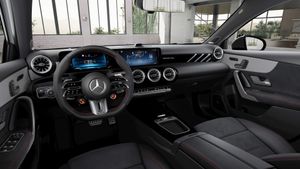 mercedes-clase-a-mercedes-amg-a-35-4matic-imagen-12
