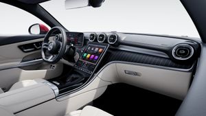mercedes-cle-cle-300-e-con-tecnologia-hibrida-eq-imagen-14