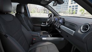 mercedes-eqb-eqb-250+-imagen-15