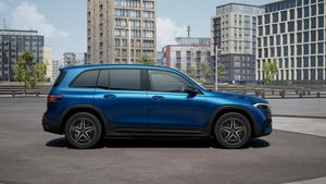 mercedes-eqb-eqb-250+-imagen-3
