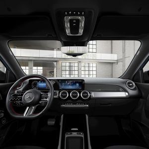 mercedes-glb-glb-200-imagen-13