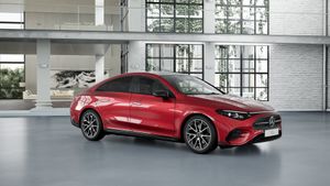 mercedes-cla-cla-220-con-tecnologia-hibrida-imagen-2