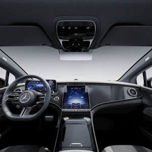 mercedes-eqe-eqe-350+-amg-night-edition-imagen-13