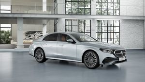 mercedes-clase-e-e-300-de-con-tecnologia-hibrida-eq-imagen-2