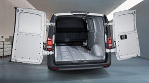 mercedes-vito-110-cdi-furgon-pro-larga-imagen-8