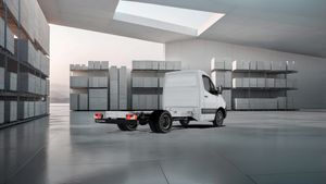 mercedes-sprinter-515-cdi-chasis-cabina-pro-medio-imagen-2