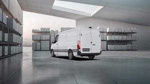 mercedes-sprinter-311-cdi-furgon-pro-medio-imagen-5