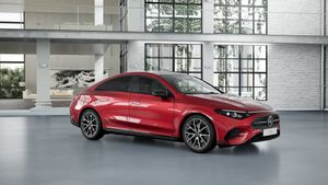 mercedes-cla-cla-220-con-tecnologia-hibrida-imagen-2