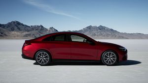 mercedes-cla-cla-250+-con-tecnologia-eq-imagen-3