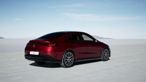 mercedes-cla-cla-250+-con-tecnologia-eq-imagen-5