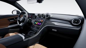 mercedes-cle-cle-300-e-con-tecnologia-hibrida-eq-imagen-14