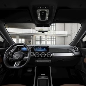 mercedes-glb-glb-200-imagen-13