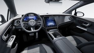 mercedes-eqe-eqe-350+-amg-night-edition-imagen-12