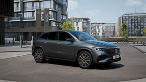 mercedes-eqa-eqa-250+-imagen-2