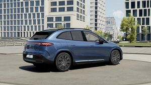 mercedes-eqe-eqe-350+-amg-night-edition-suv-imagen-4