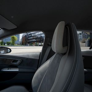 mercedes-eqe-eqe-350+-amg-night-edition-imagen-17