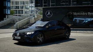 mercedes-eqe-eqe-350+-amg-night-edition-imagen-11