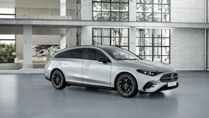 mercedes-cla-cla-220-shoot-b-con-tecnologia-hibrida-imagen-2