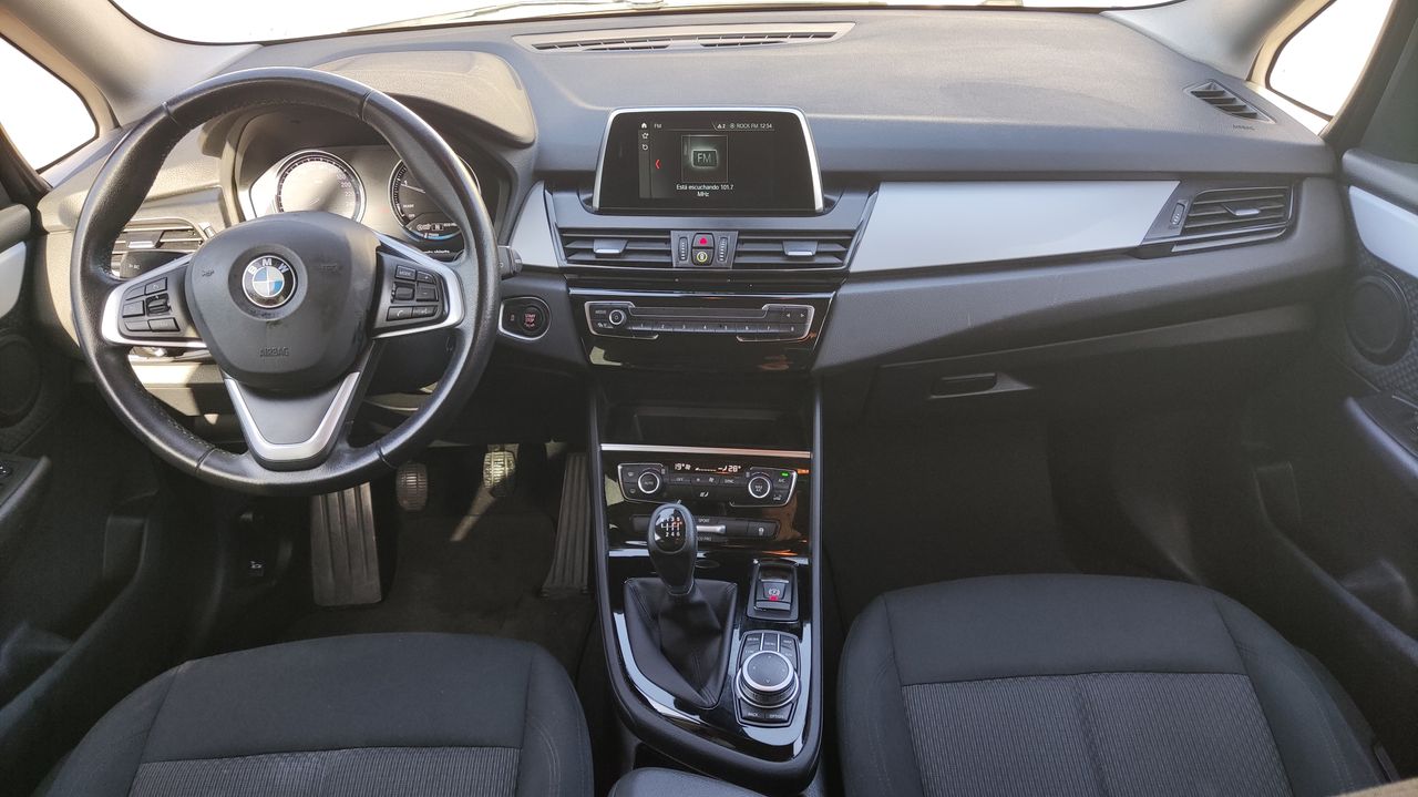bmw serie 2 gran tourer 2020 / foto grande (2)
