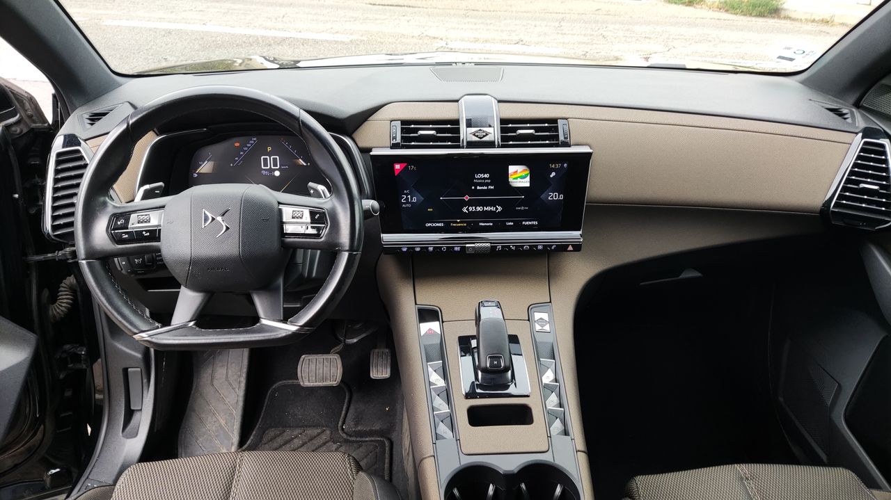 ds automobiles ds 7 2020 / foto grande (2)