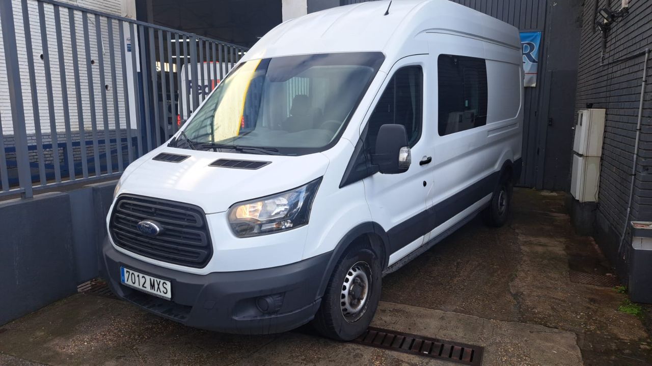 Foto ford transit 2017 /