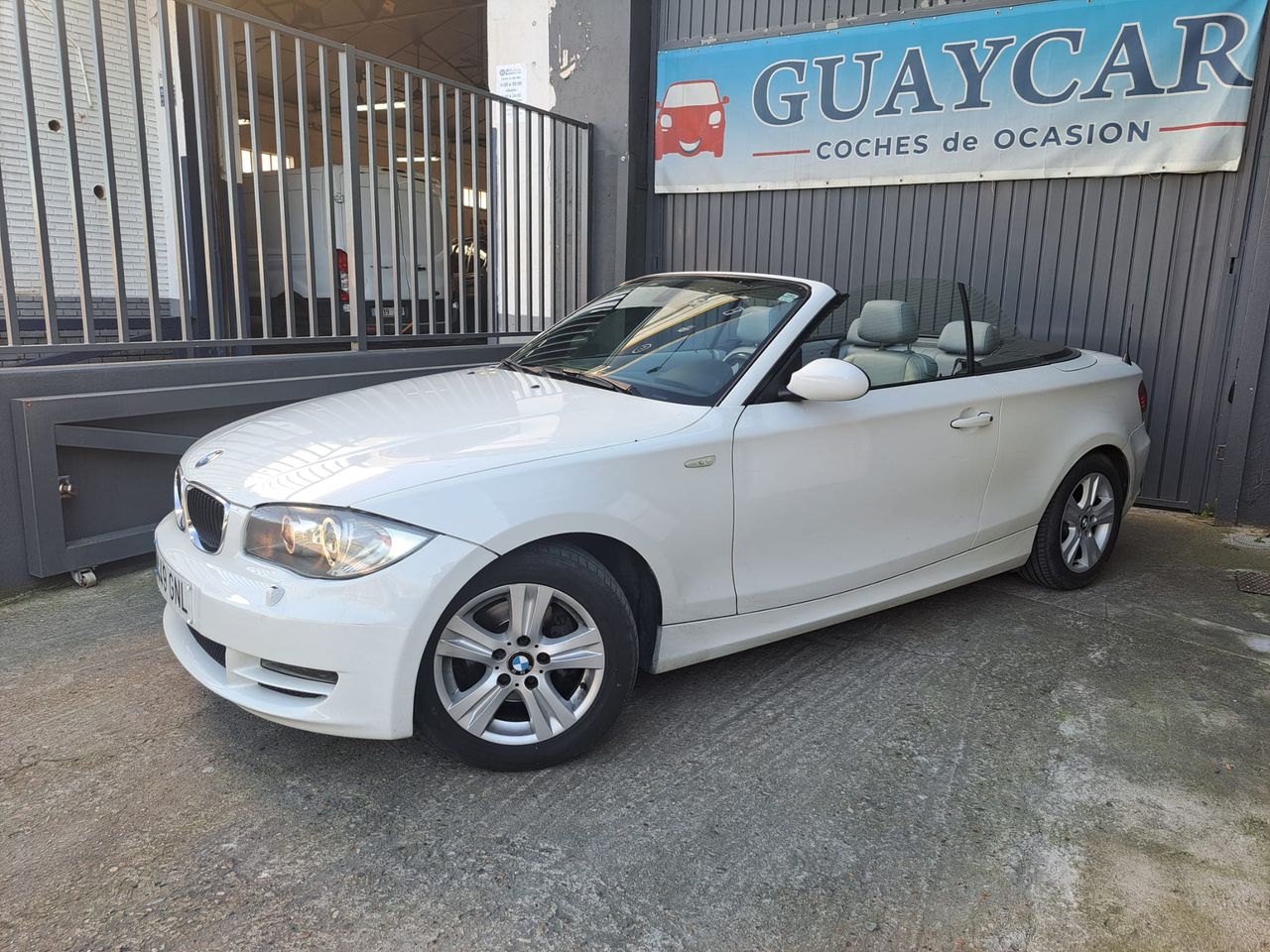 Foto bmw serie 1 2009 /
